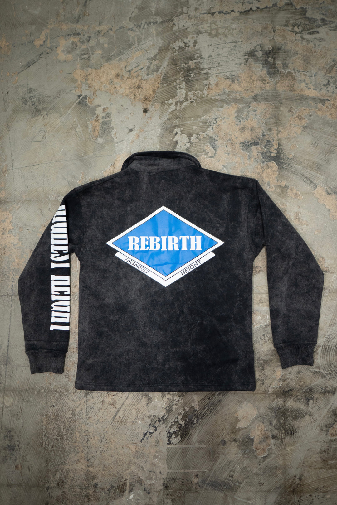 洋書　IN AUGUST COMPANY Highest Height – Acid Wash Quarter-Zip Sweater – Rebirth